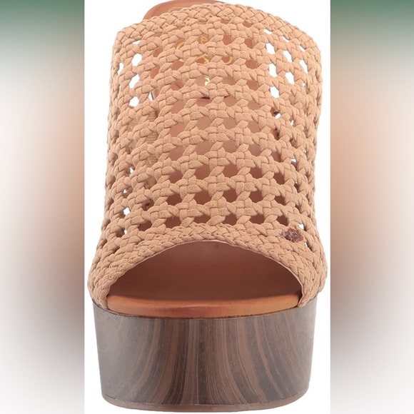 Jessica Simpson Shelbie Platform Size 8 1/2 BRAND NEW - Picture 2 of 8